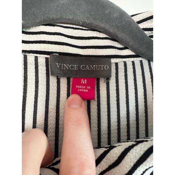 Vince Camuto White Black Striped Button Down Top Sz M - Picture 3 of 6